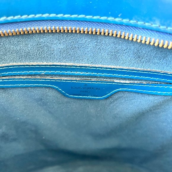 LV Saint-Jacques Epi Bag PM - Picture 5 of 10